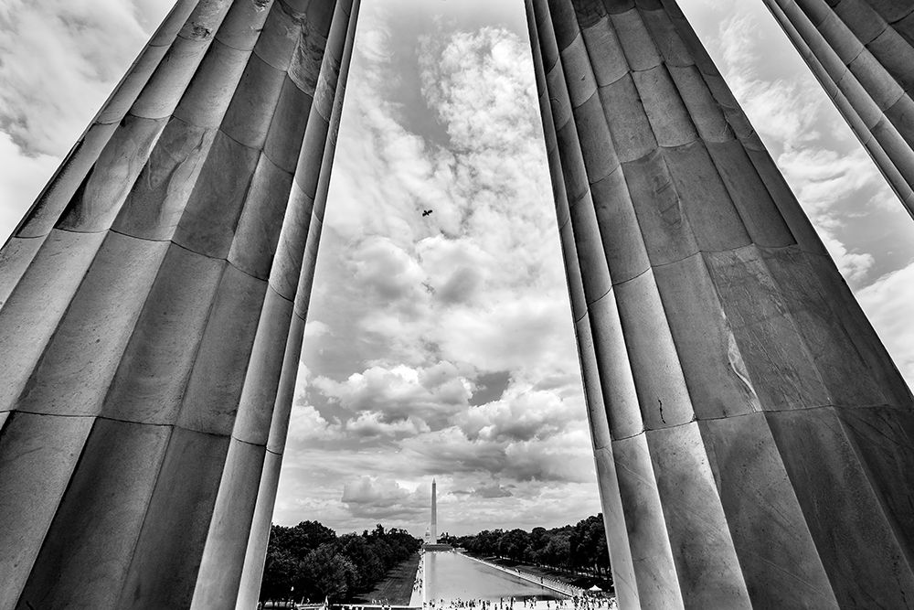 Tall white columns-Lincoln Memorial-Washington DC-Dedicated 1922